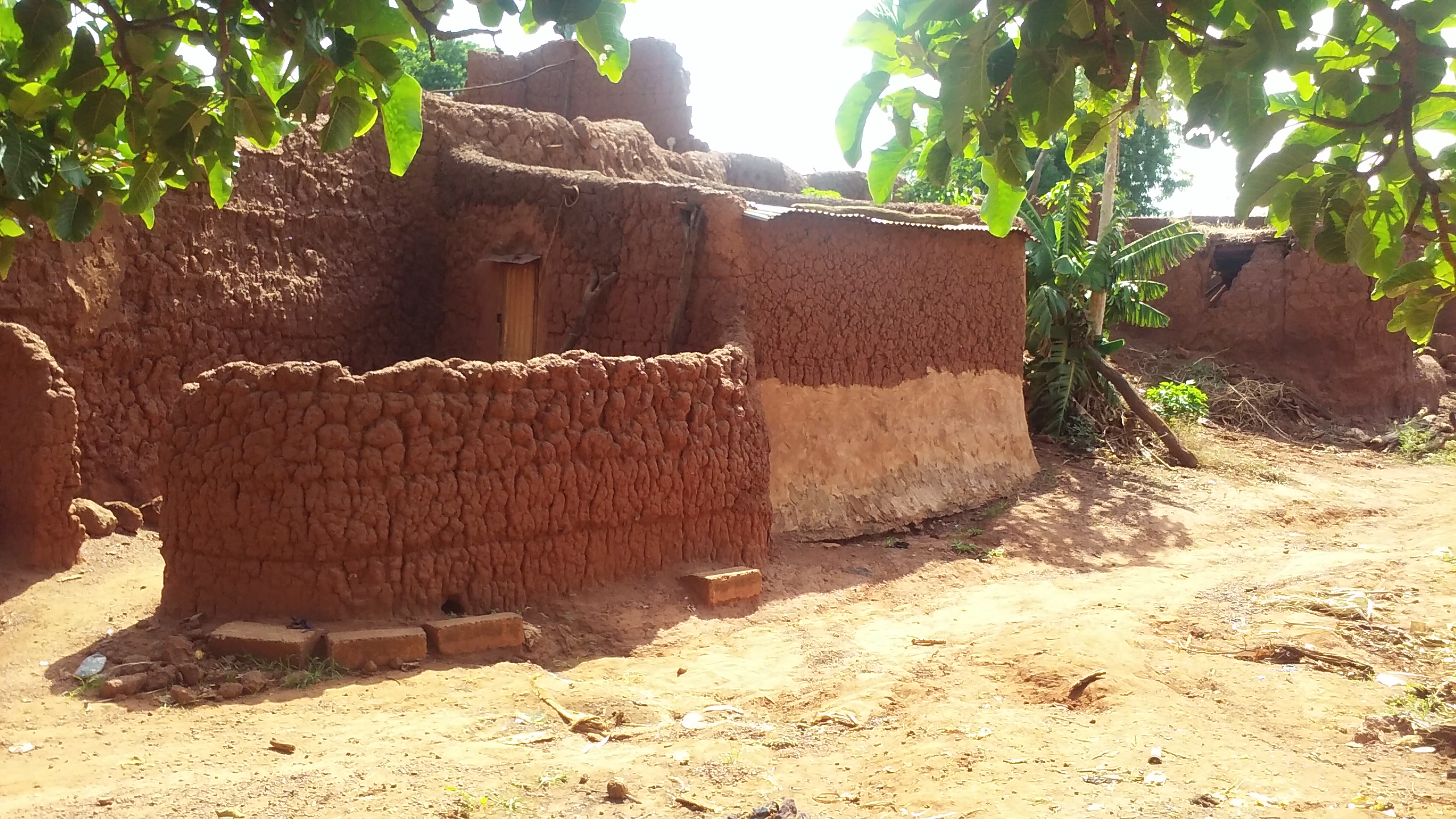 Village de Koumi : une architecture traditionnelle particulière