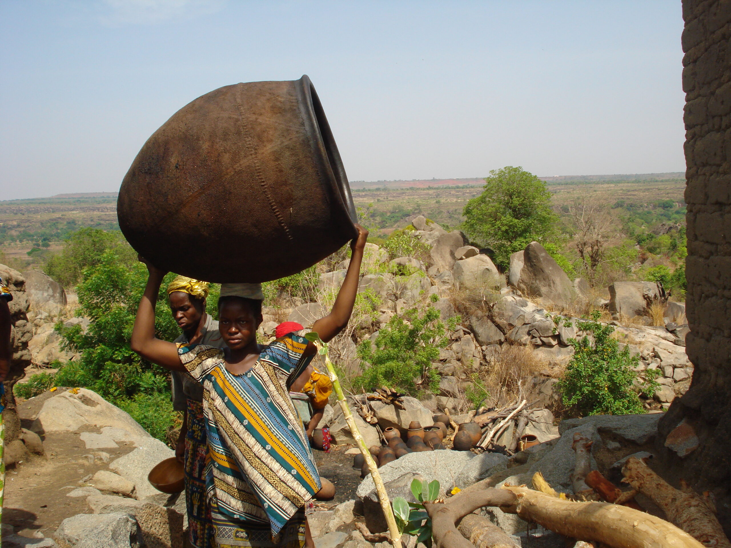 Village perché de KORO une merveille de dame nature